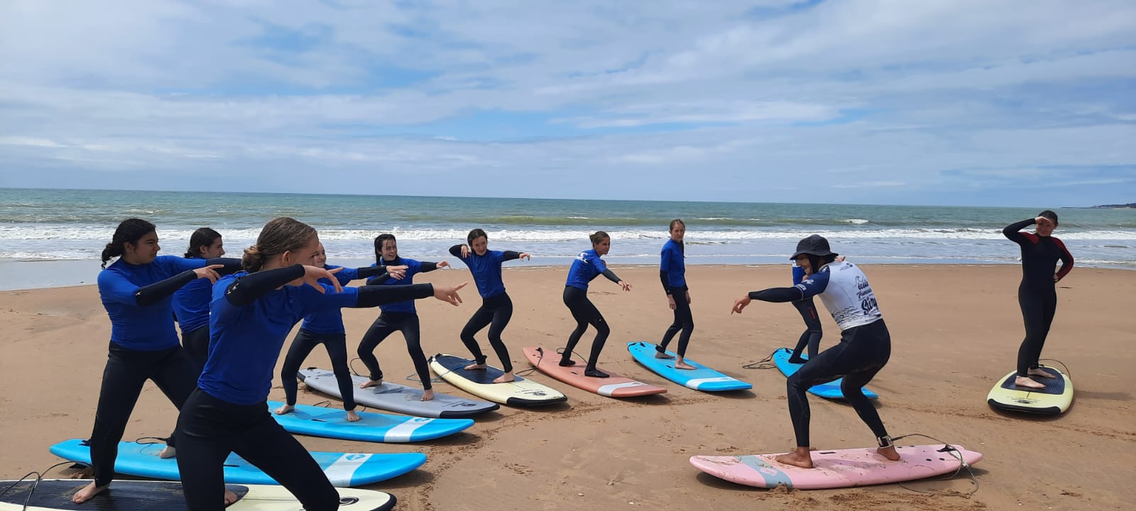 81451ac8-6c42-43f5-a6d7-cc8114f2f13b 2