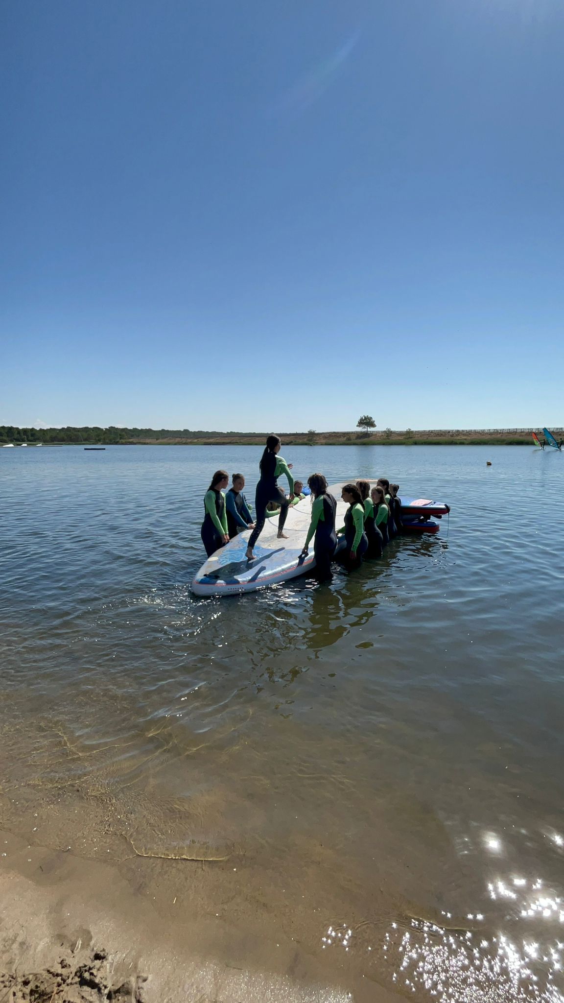 a15e5517-c2b9-437b-9dbc-c65add3bba41