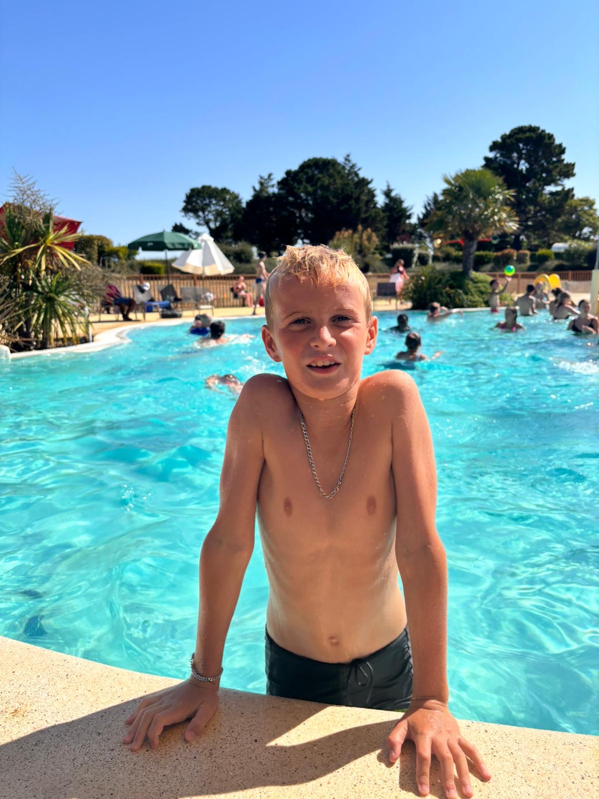 7e32105e-90d9-4a60-b5b7-a3af75b03e27